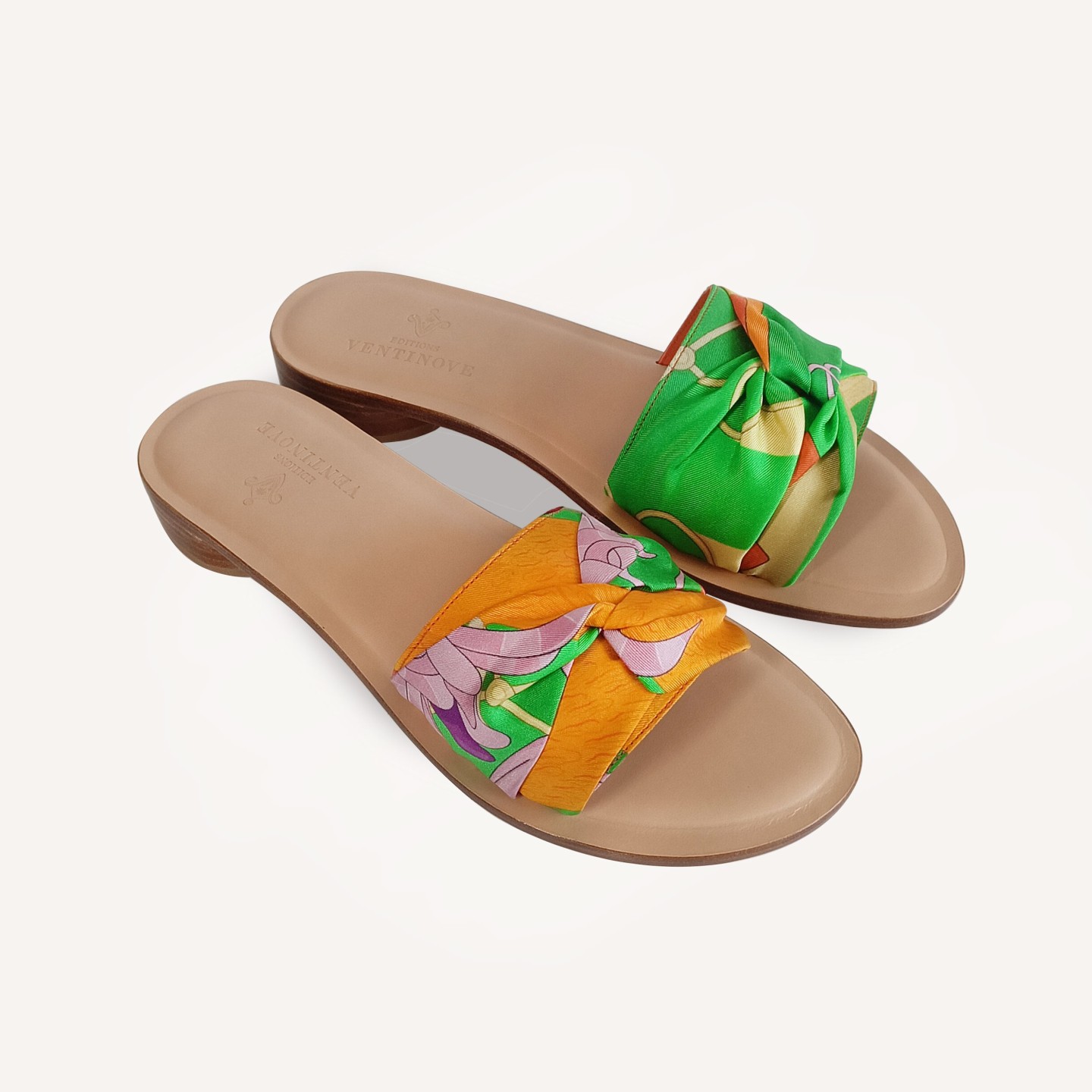 Craquez pour nos sandales en soie !