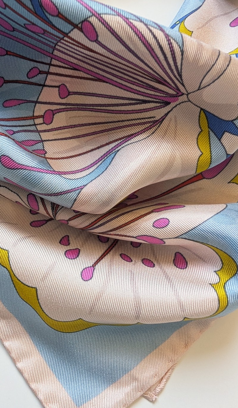 Twill silk scarf square 50 - The Caper flowers
