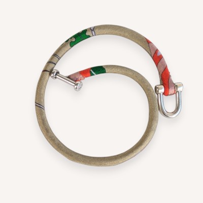 Twist T – Bracciale in seta upcycled | Éditions Ventinove