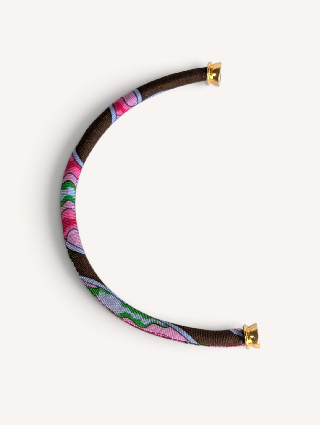 Bracelet Ellisse en soie, fermoir aimanté | Editions Ventinove