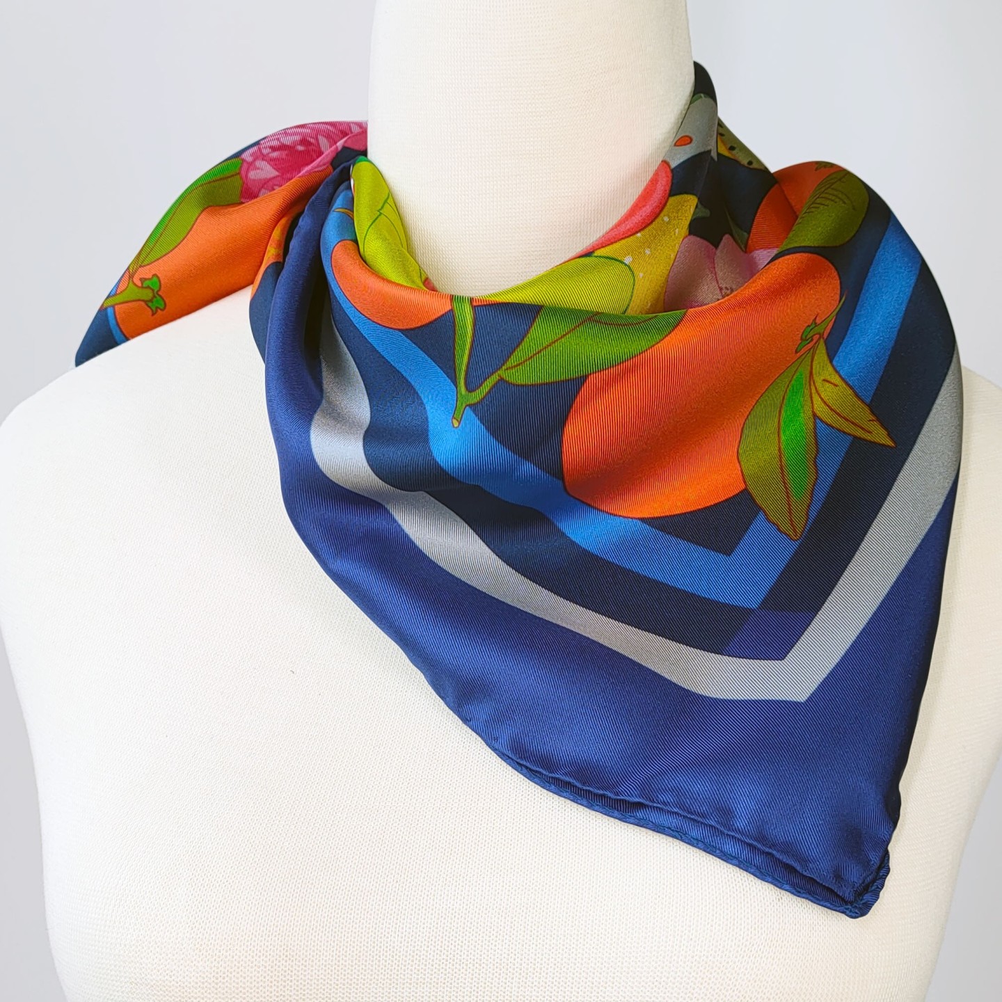 Foulard di seta 70 x 70 "Il giardino" - Editions Ventinove