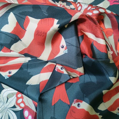 Acquista il foulard di Seta Editions Ventinove 90x90 cm!