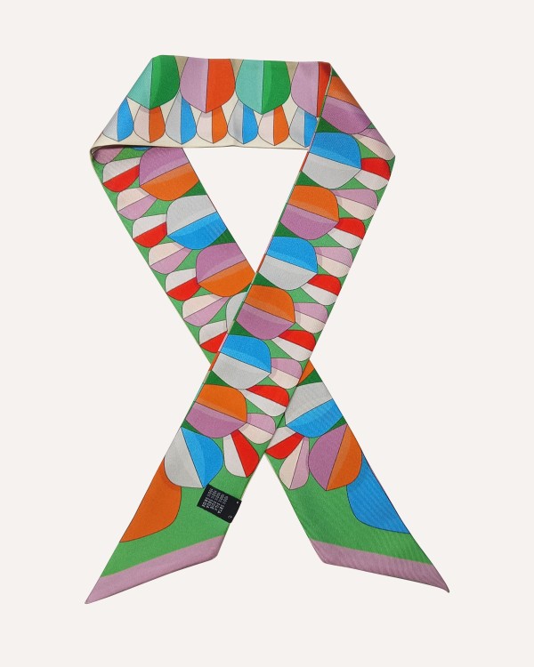 Fascino e Versatilità: Bandeau di Seta Editions Ventinove