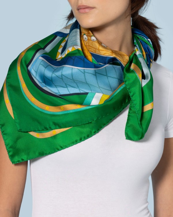 Acquista il foulard di Seta Editions Ventinove 90x90 cm!