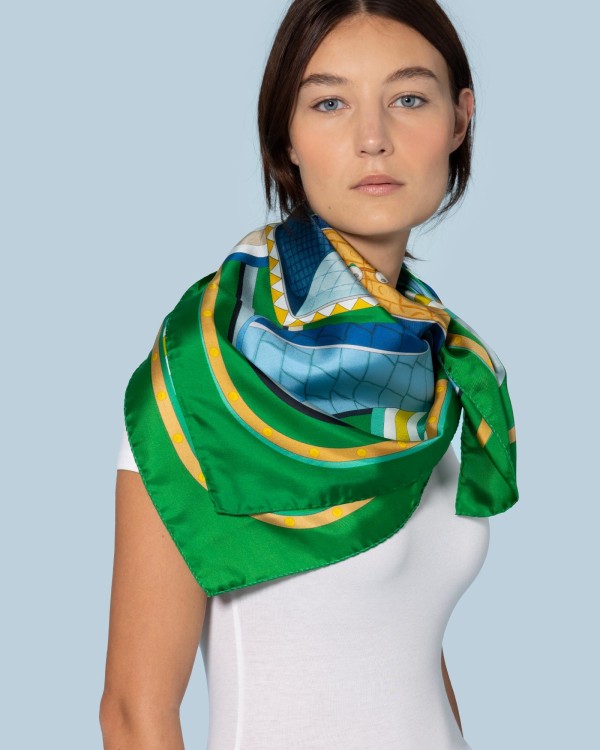 Acquista il foulard di Seta Editions Ventinove 90x90 cm!