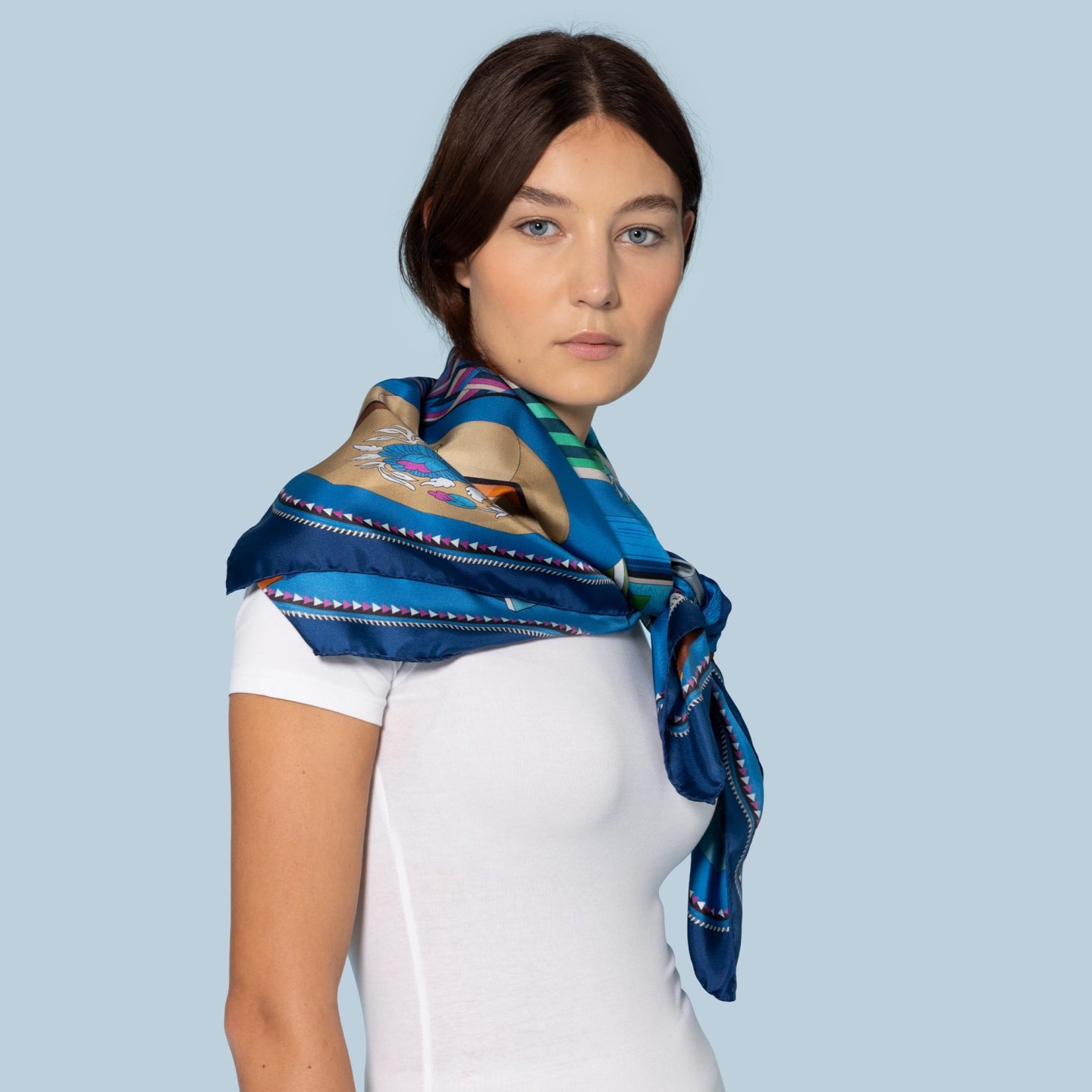 Acquista il foulard di Seta Editions Ventinove 90x90 cm!